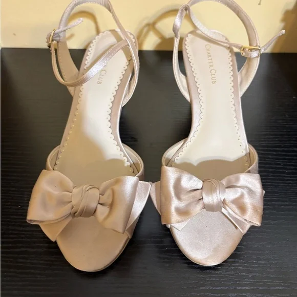 Charter Club Satin Kitty Heel Bow Sandal Size 7.5 - Picture 2 of 13